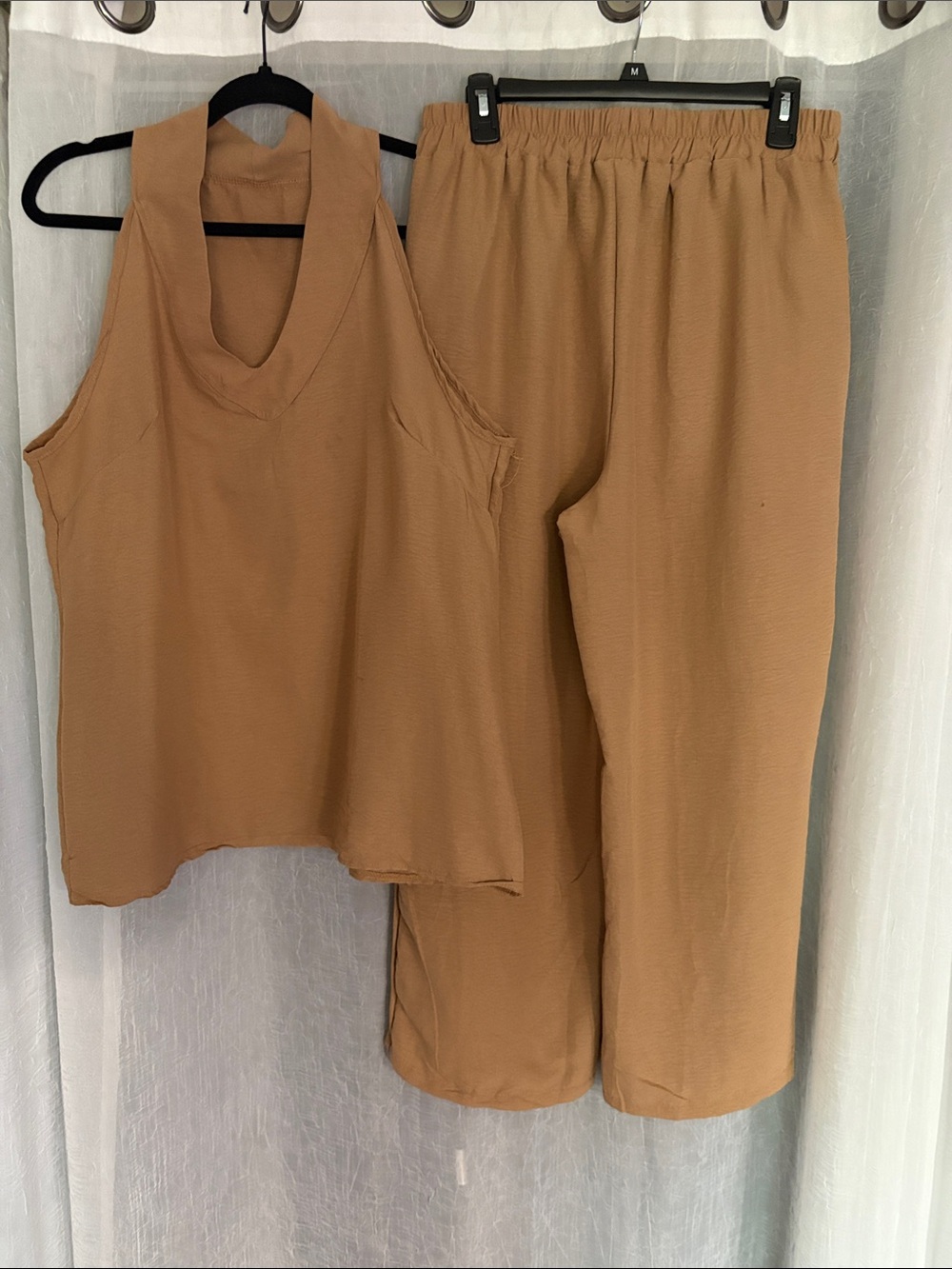 Sleeveless V-Neck Top and Elastic Waist Pants Set - Camel